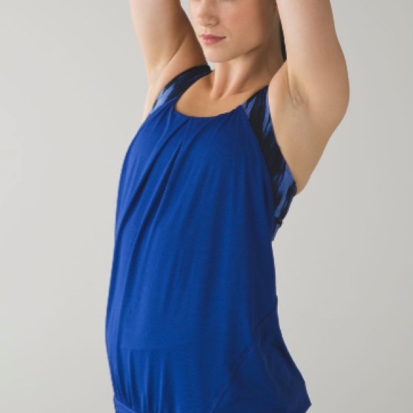 Lululemon Nouveau Limits Tank - Picture 2 of 9